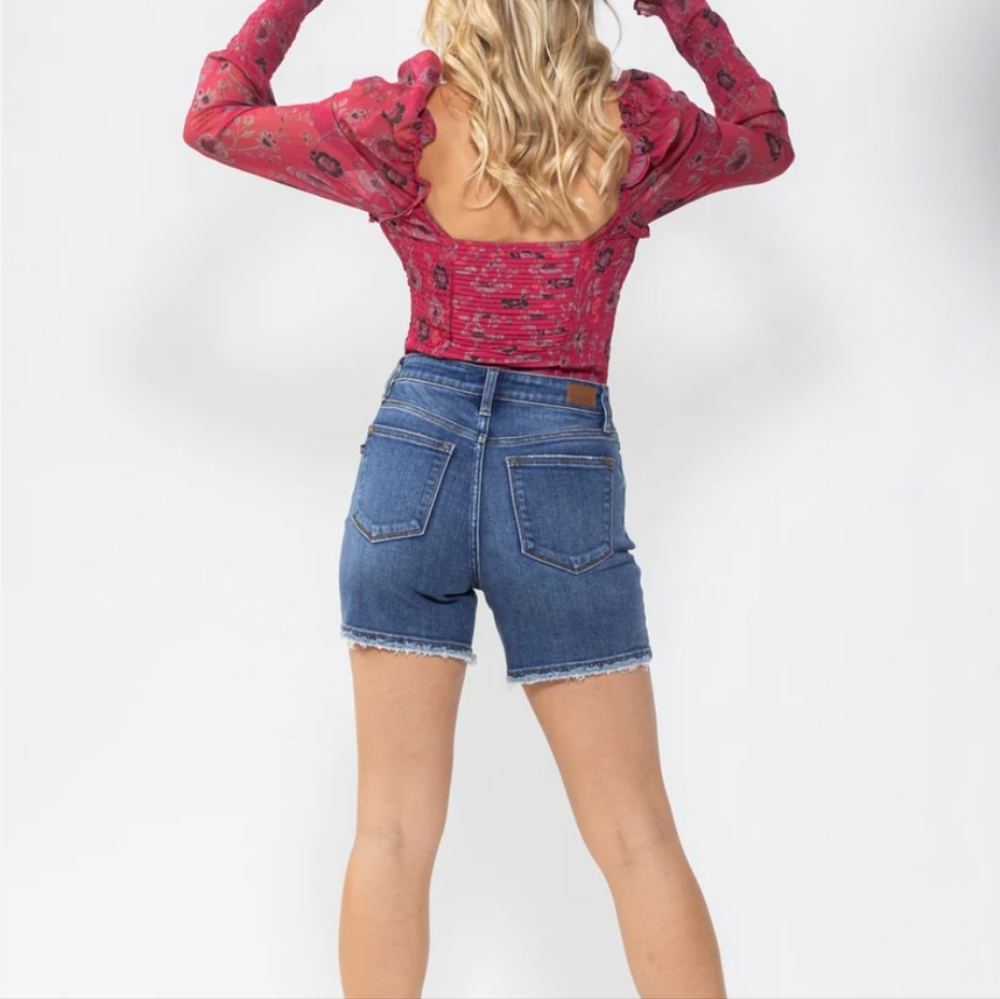 Judy Blue Mid Thigh length shorts - Picture 5 of 13